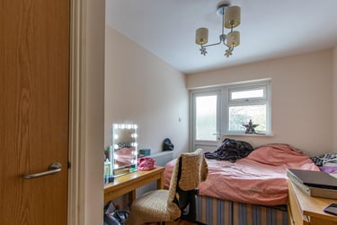 1 bed house, Richmond Crescent, City Centre, Cardiff, CF243AH - Image 3